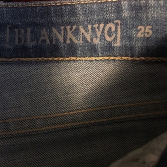 Blank NYC Cut Off Distressed Shorts Raw Hem - Picture 10 of 11